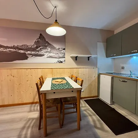 Hotel apartamentowy Petit Tibet 2*