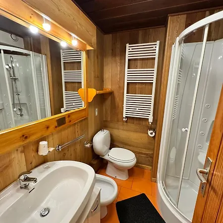 Petit Tibet Hotel apartamentowy Breuil-Cervinia