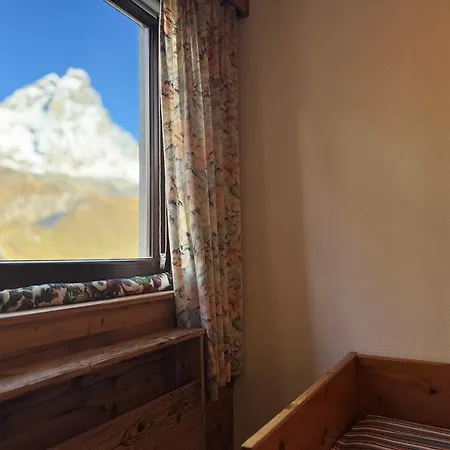 Petit Tibet Hotel apartamentowy 2*