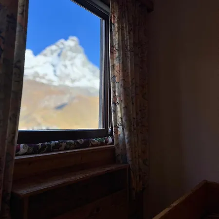 Petit Tibet Hotel apartamentowy 2*