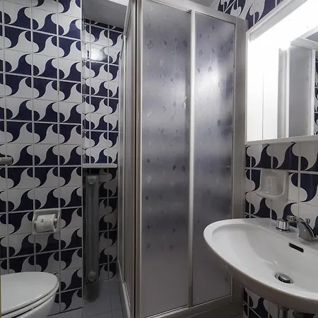 Petit Tibet 아파트호텔