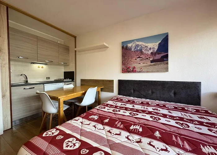 Aparthotel Petit Tibet