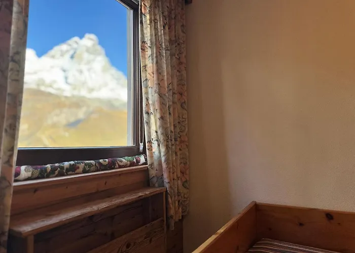 Petit Tibet Aparthotel 3*